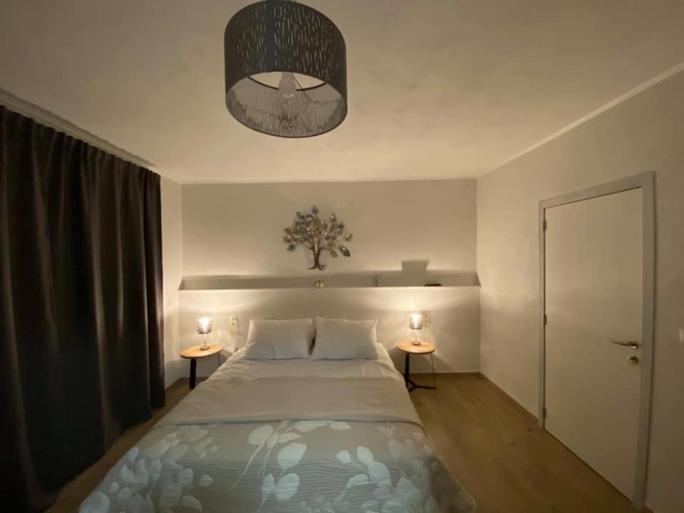 Hotel B&B Mama Mia Обровац Экстерьер фото