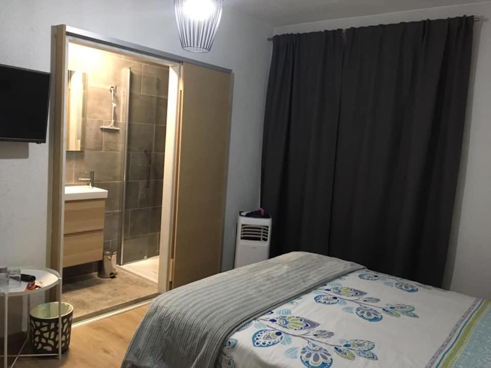 Hotel B&B Mama Mia Обровац Экстерьер фото